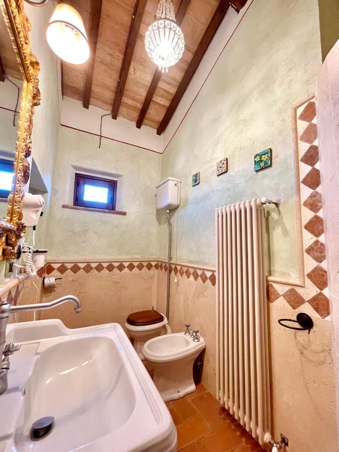 קאסטיגליונה דל לאגו Casale Baldelli Apartments מראה חיצוני תמונה