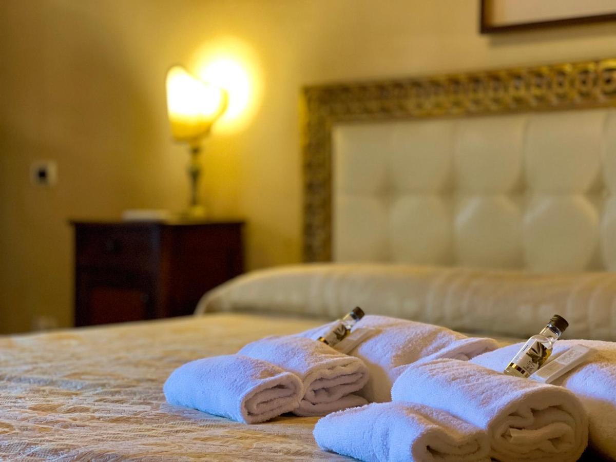 קאסטיגליונה דל לאגו Casale Baldelli Apartments מראה חיצוני תמונה
