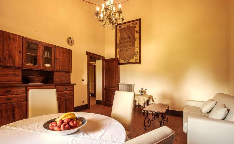 קאסטיגליונה דל לאגו Casale Baldelli Apartments מראה חיצוני תמונה